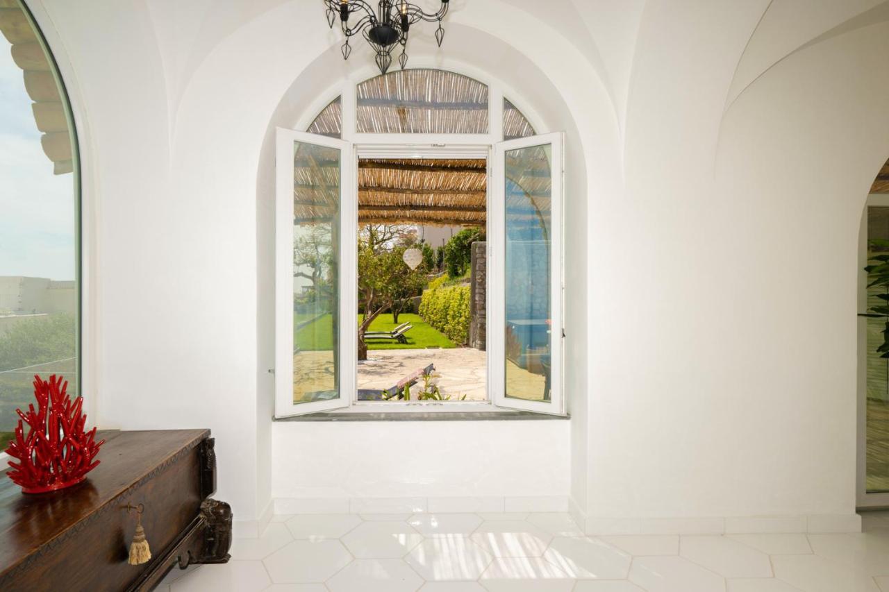 Villa Mimina - Exclusive Villa With Garden, Jacuzzi And Sea View Praiano Eksteriør billede